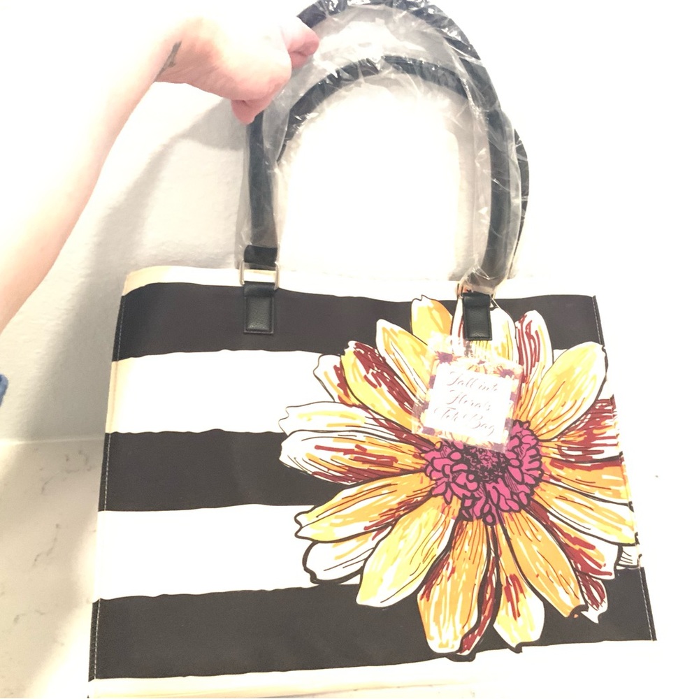 New Sally Beauty Fall into Floral black Stripe Tote bag